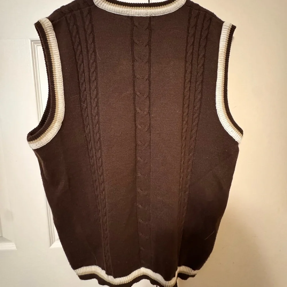 Koman Men's V-Neck Brown Sweater Vest